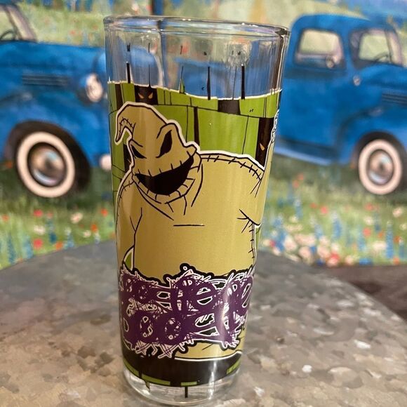 Disney Nightmare before Christmas set of 4 glasses - Picture 3 of 9